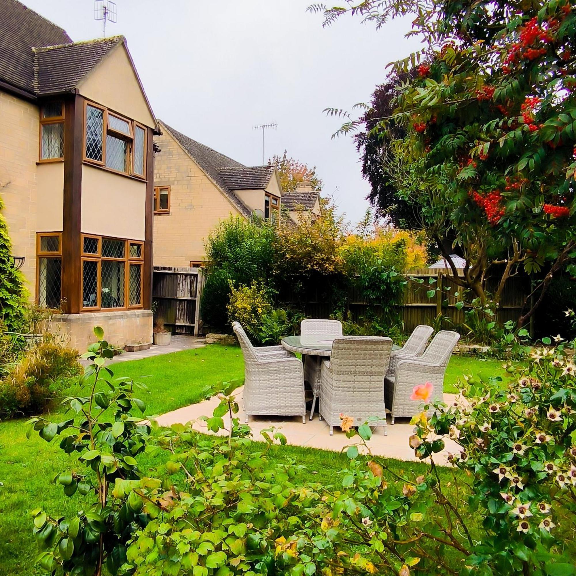 Meadow Rise Guest House Bourton-on-the-Water Exterior foto